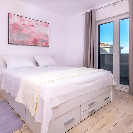 Apartments Visnja Rogoznica  Kültér fotó