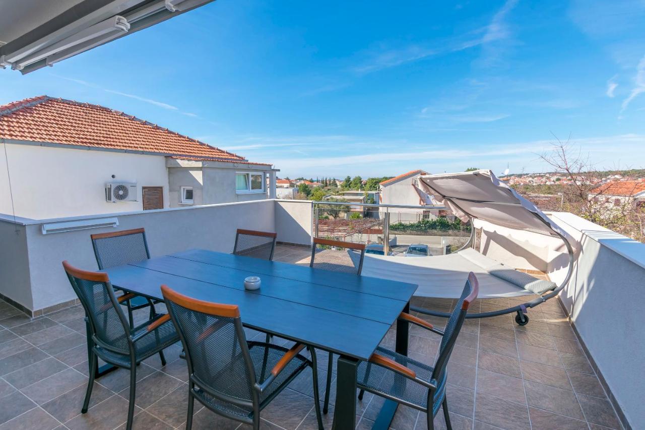 Apartment Visnja