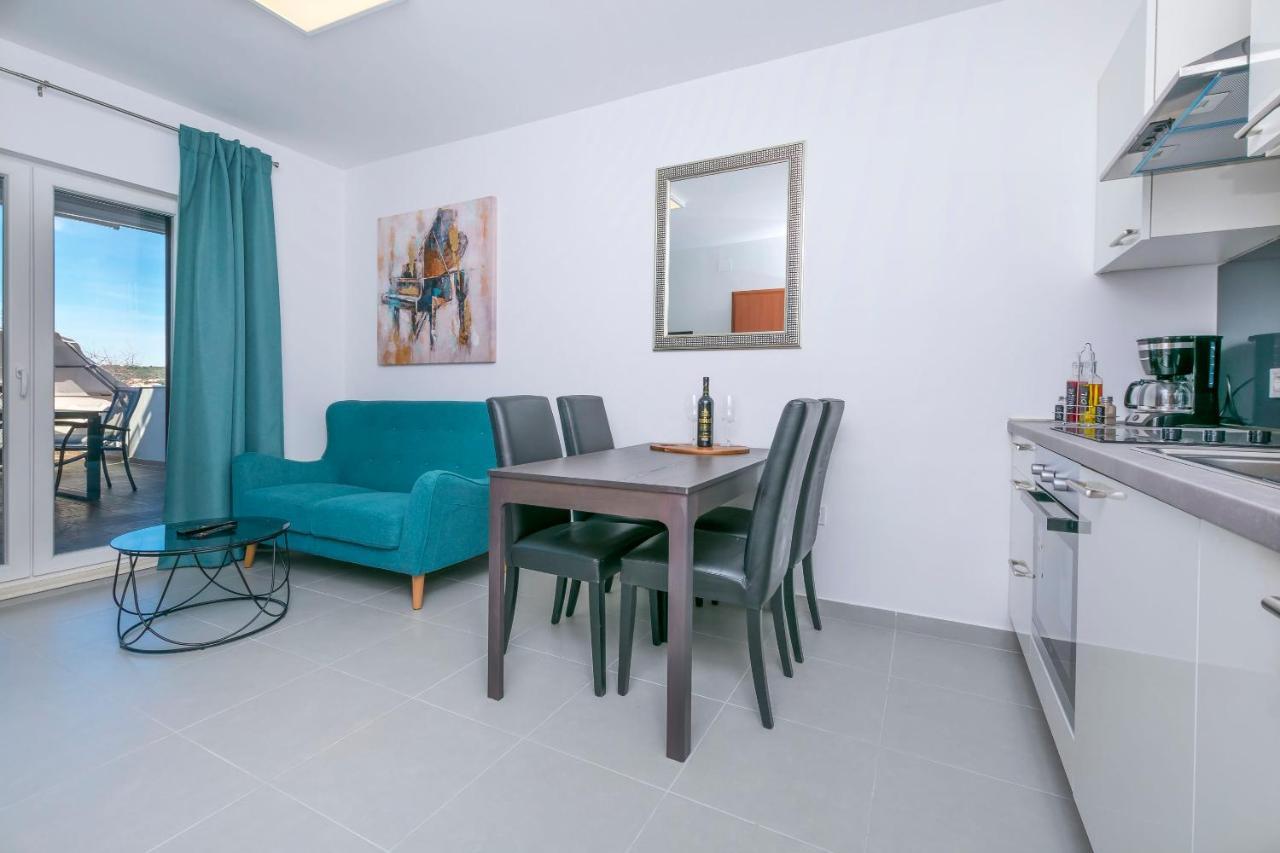 Apartment Visnja